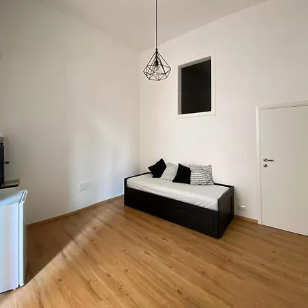 Borgo Sant' Angelo Exclusive House לינה וארוחת בוקר קונברסאנו